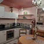 Magenta * Vinca
