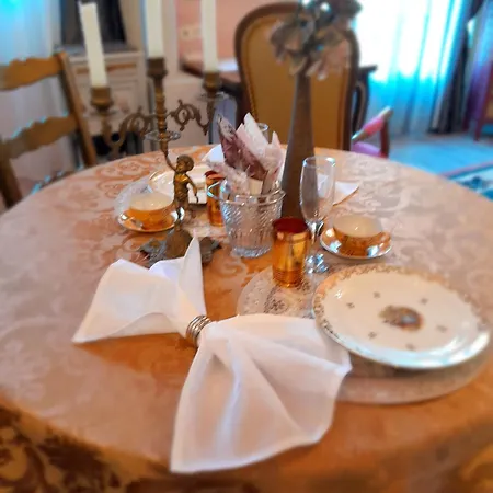 Magenta Διαμέρισμα *